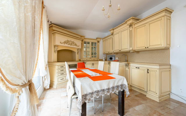 Частный дом в Сестрорецке с Баней и Бассейном