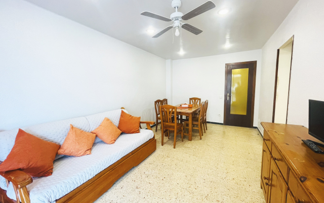 Seaview Retreat Salou Centre Apartments