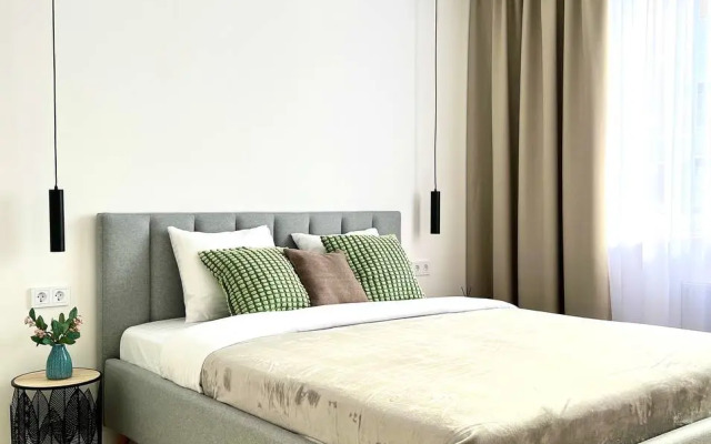 Krasivaya U Luchshego Plyazha Goroda Flat