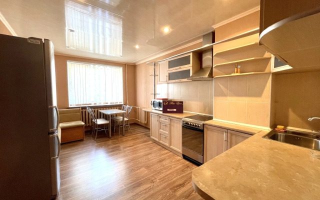 Апартаменты 600 Флэтс-Лайн на улице Красноармейская 100