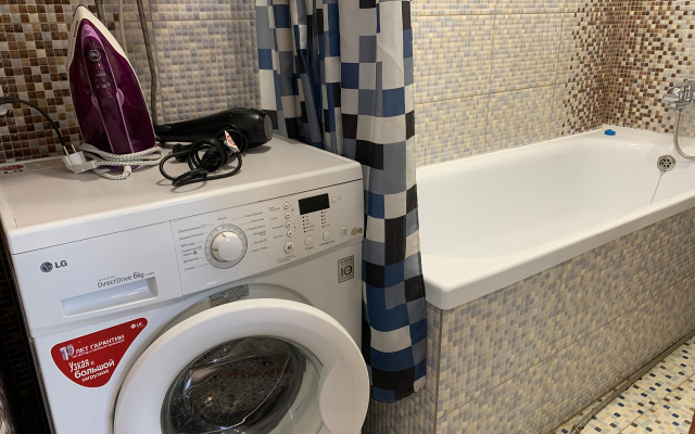 Квартира двухкомнатная для комфортного отдыха в Тюмени