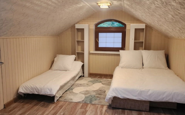V Elitnom Rajone Grushevyj Sad Private house