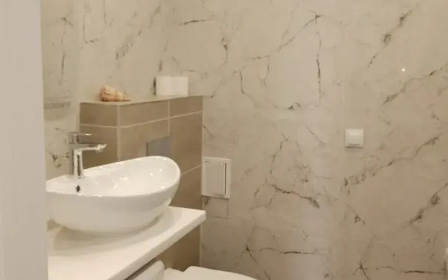 Квартира  Янтарный Горизонт 56м