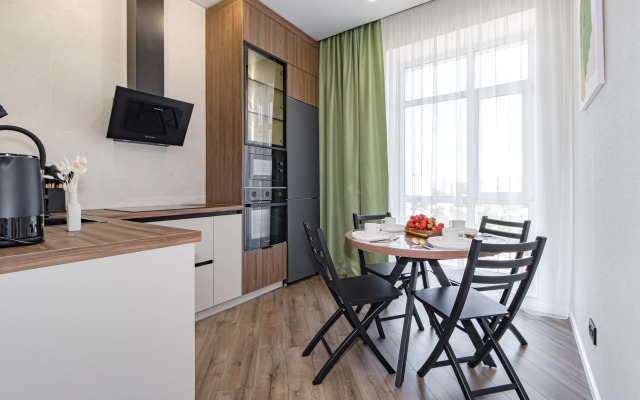 Na Ulitse Zhoshy Khana, 13 Flat