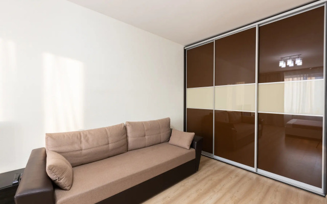 Апартаменты Сутки Уфа на Энтузиастов 16 45