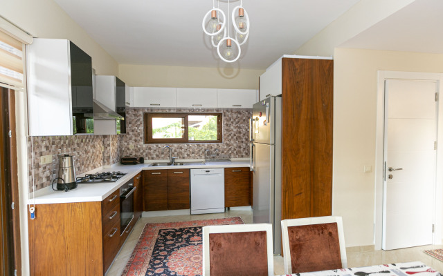 Paradise Town Beliza Villa