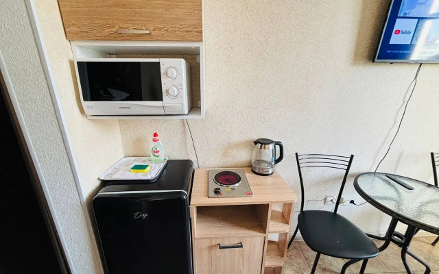 S Balkonom I Vidom Na More Apartment