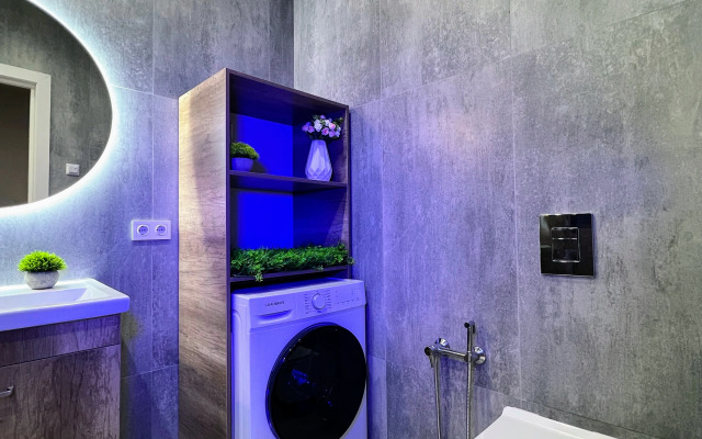 Prostorny Lyuks s Shikarnym Vidom Flat