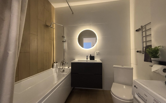 Квартира BestHome Евродвушка стильная светлая в центре города