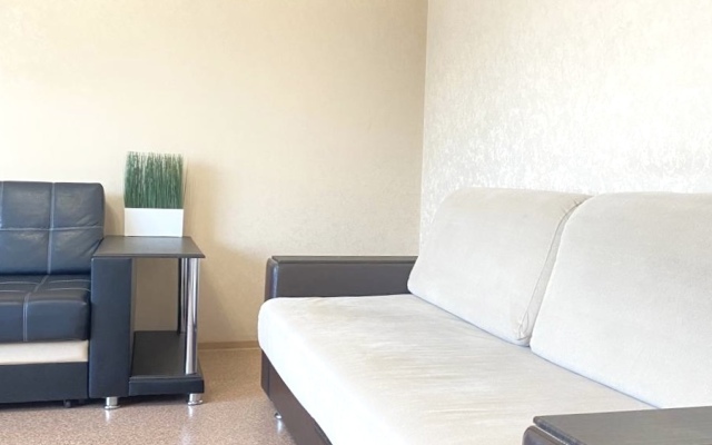 Апартаменты на Комсомольском проспекте 44