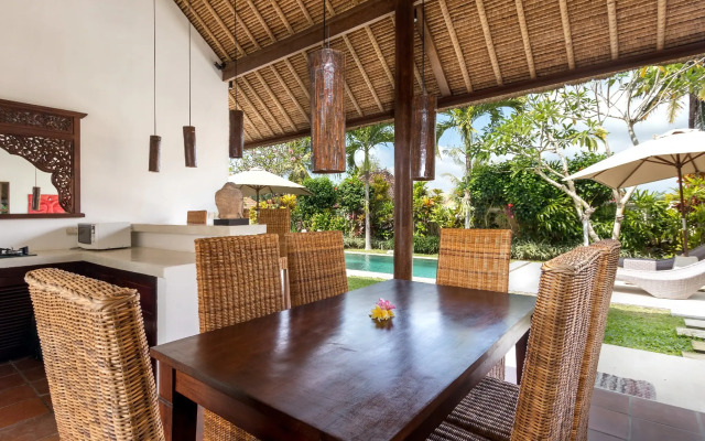 Вилла Candi Kecil Tiga