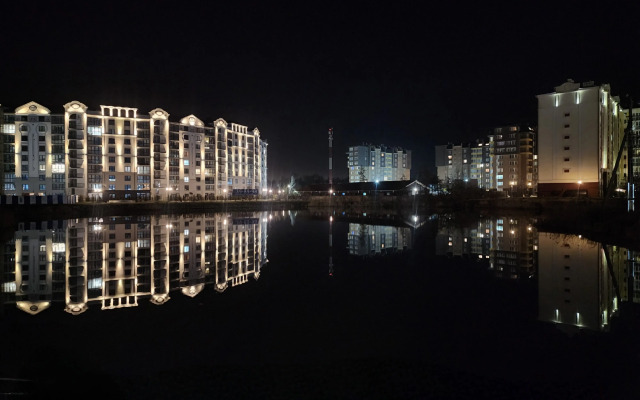 S Vidom Na Ozero Flat