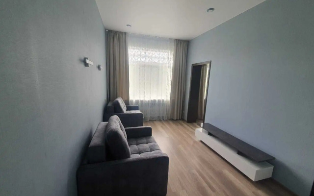 Na Bardina-Hutorskoj 93 Private house