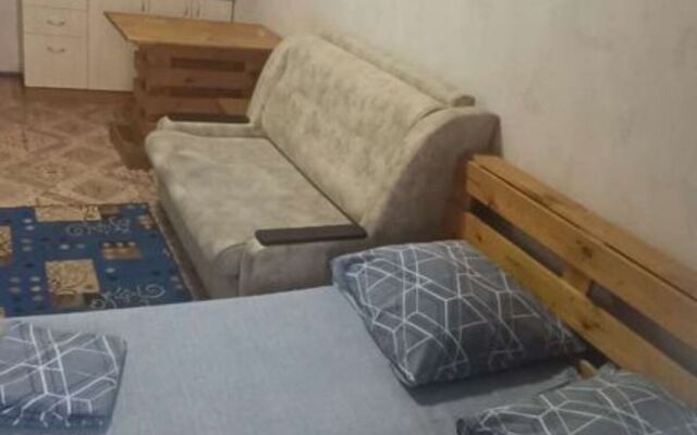 Квартира однокомнатная на Ивана Черных 66