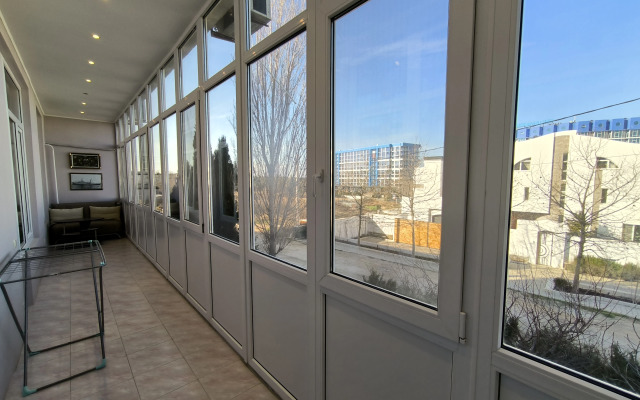 Апартаменты у пляжа Парк Победы на 5 гостей