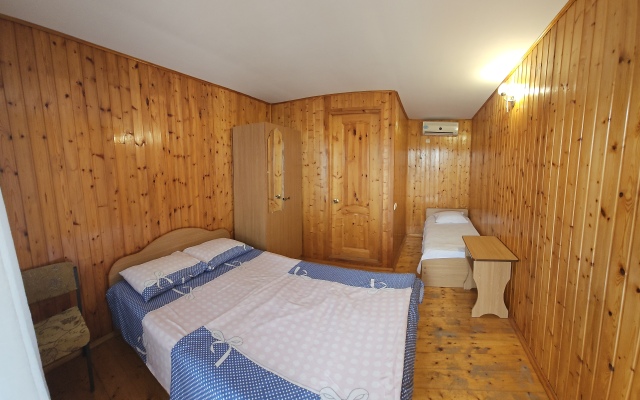 Otdykh V Alakhadzy u Valeriy Guest House