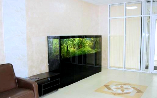 V Tsentre S Vidom na More Flat