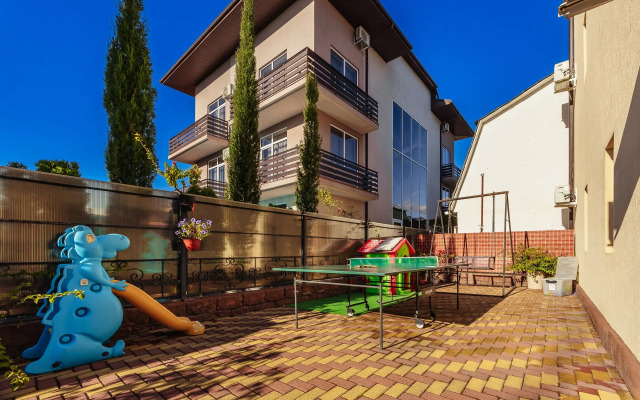 Magnoliya Guest House