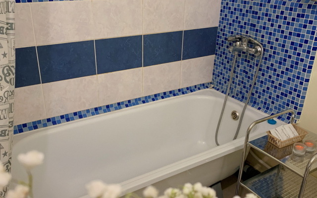 Апартаменты 61 на Феофанова