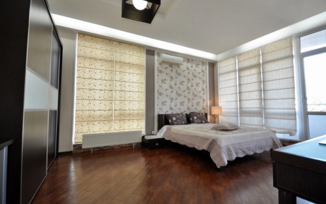 Apartments Near Primorskiy Park