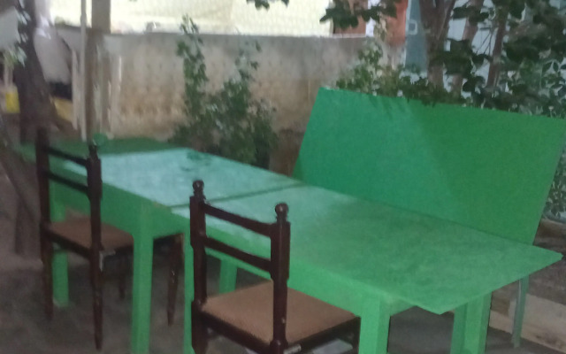 Raxat Guest House