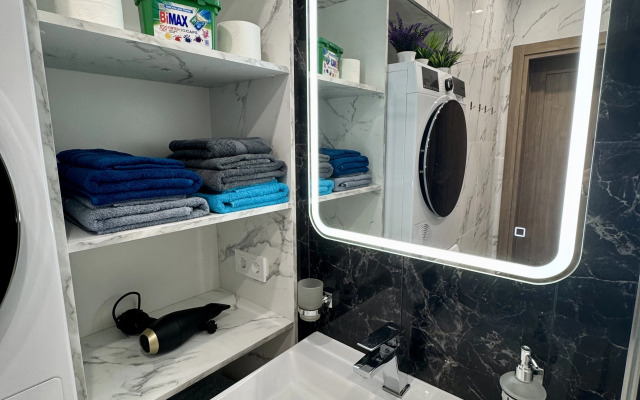 Lemon Apartments in Fruits Flat