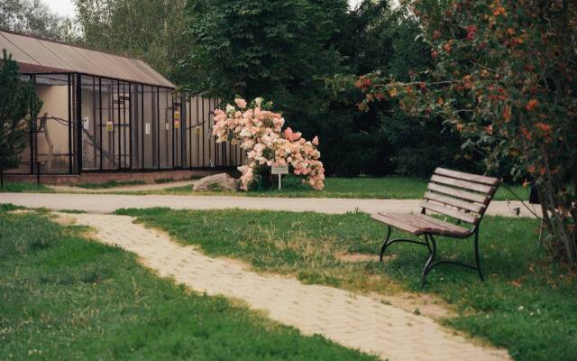 Отель Парк Птиц