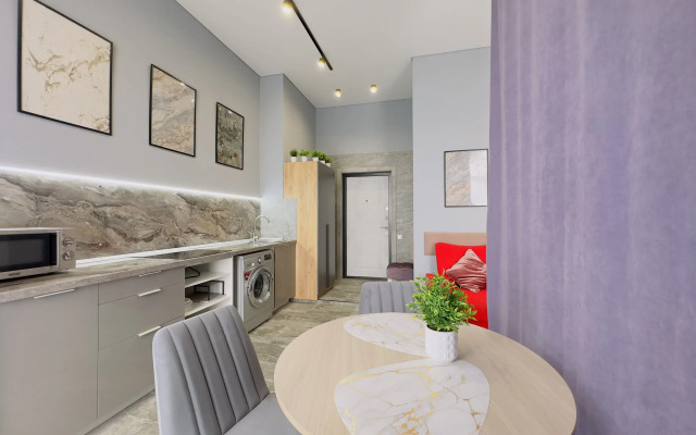 Sky Loft Studio 17 etazh Flat