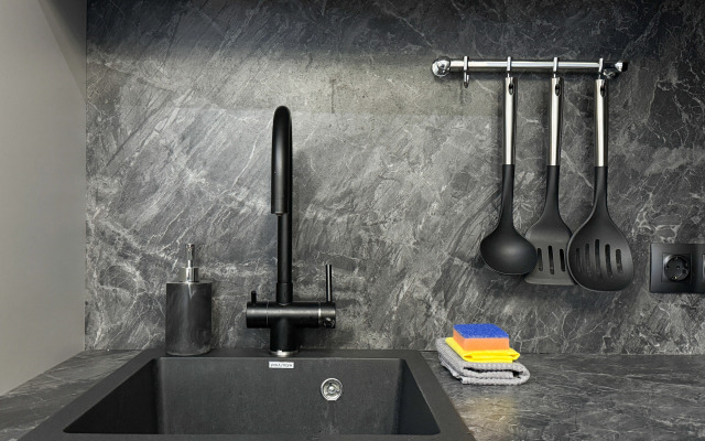 Апартаменты Улучшенные дизайнерские 37 м (Vivaldi центр Сакко 24)