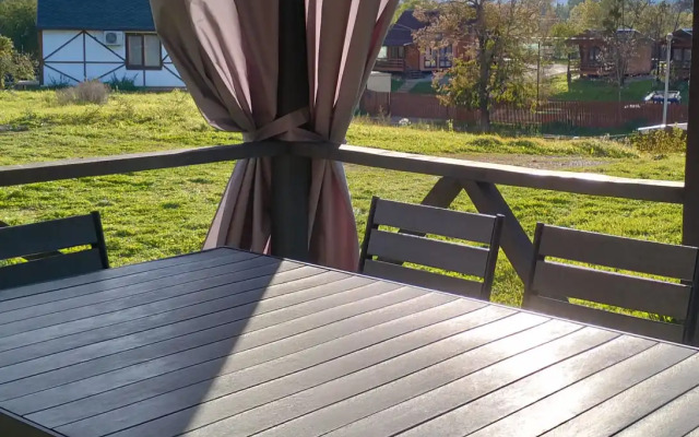 Villari Guest House