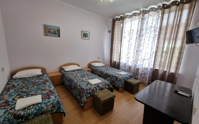 Malakhit Guest House