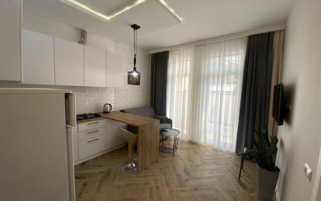 Апартаменты Средняя 6