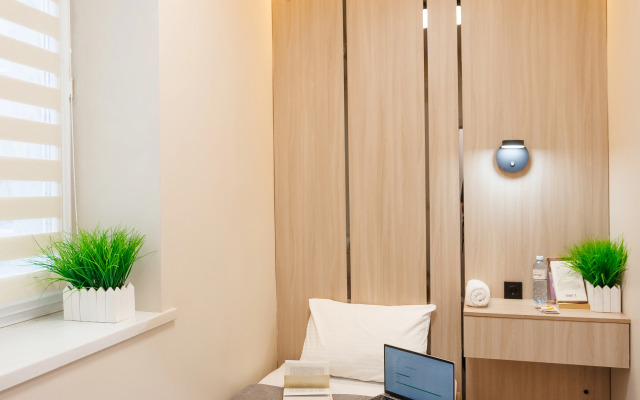 Luxx Aparts Hostel