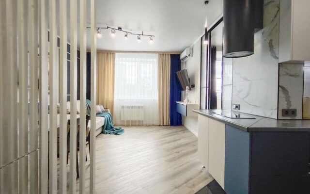 Renta27 na beregu Amura vblizi TC Brosko Moll Flat