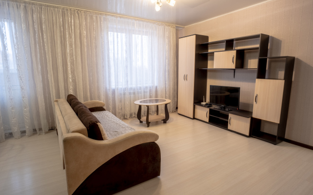 Bolshie Trehkomnatnye Na Glavnom Prospekte Tuly Apartments