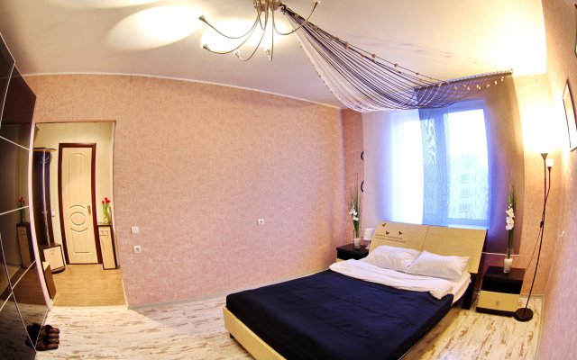 Апартаменты на Спутника 32