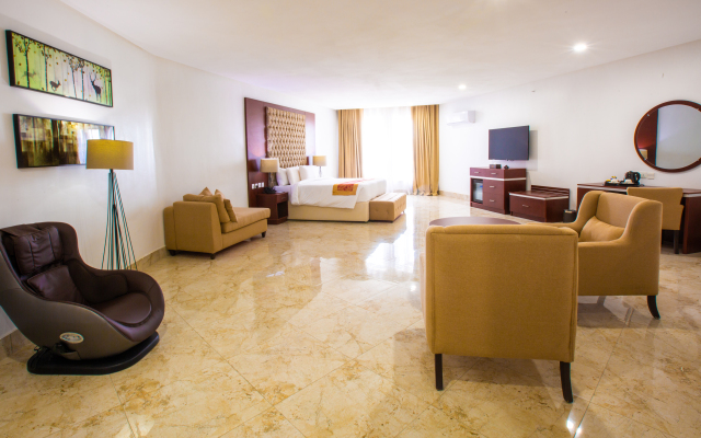 Johnwood Hotel by Bolton