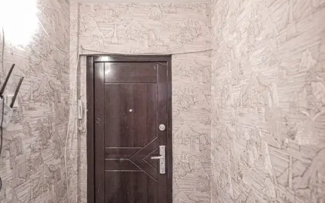 Sakhalinskaya 8 Flat