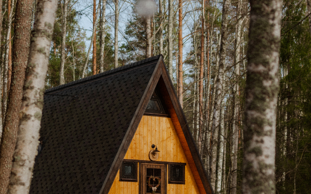 Deep Lake Guest House