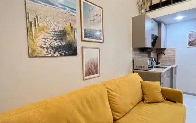 Апартаменты Yellow Lucky Room у Метро Бауманская