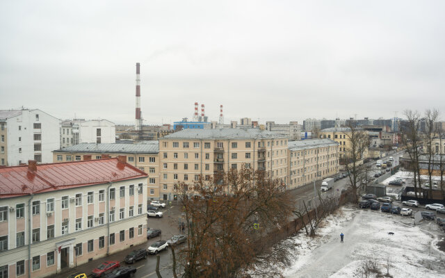 Ryadom s Moskovskim prospektom i metro Frunzenskaya Apartments