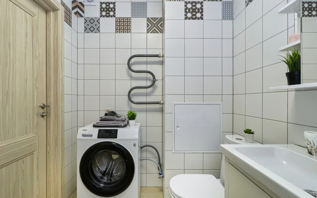 Квартира Уютная и Стильная Студия с Кондиционером в Доме Бизнес-Класса