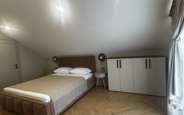 Шале Меот Coral