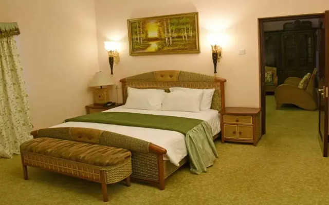 Imperial Botanical Beach Hotel