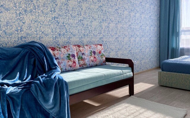Cozy apartment near the shopping center Planeta