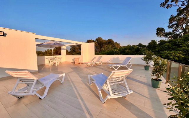 Eva Private house