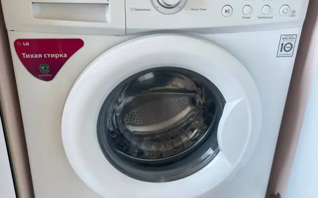 Dvukhkomnatnaya Okolo Parka Pobedy Flat