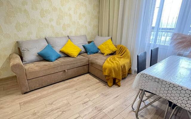 Yevrotreshka Na Klyuchevskoy Flat