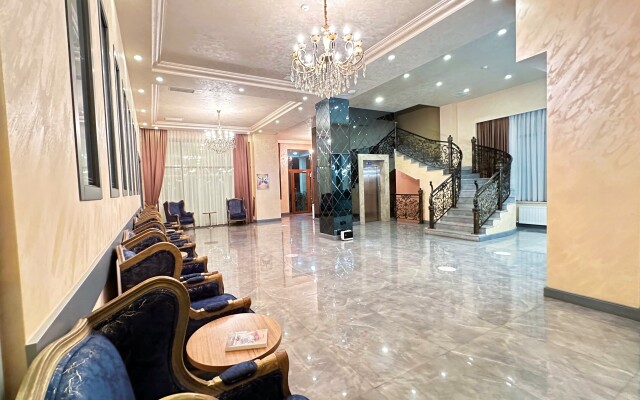 GM City Hotel
