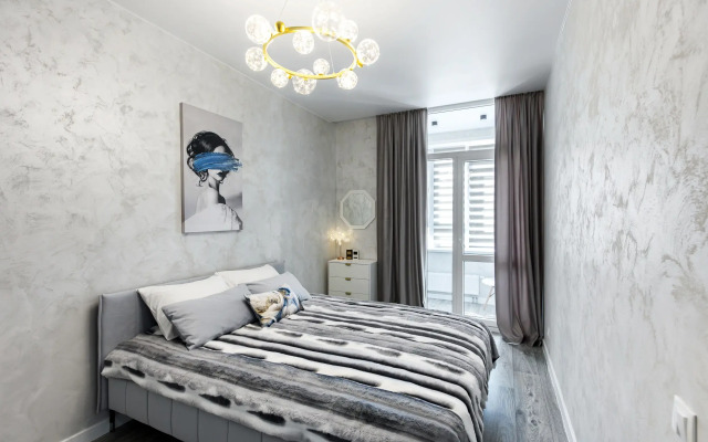 S Dizaynerskim Remontom Ryadom S Zh/D Vokzalom Flat